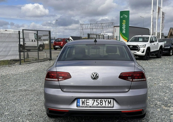 Volkswagen Passat cena 82900 przebieg: 95970, rok produkcji 2020 z Wojkowice małe 277